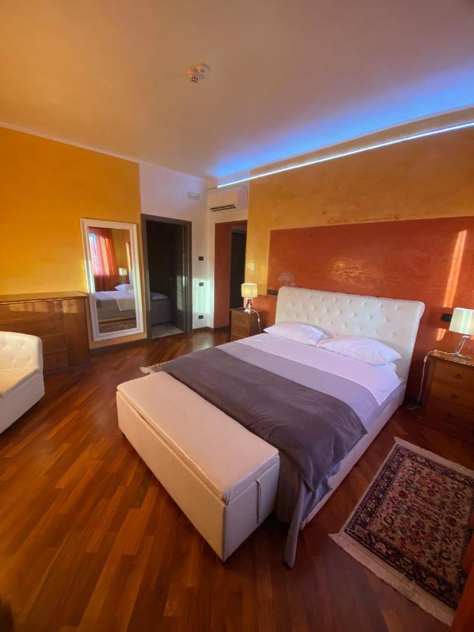 B2In Suite & Office Capriate San Gervasio Zewnętrze zdjęcie